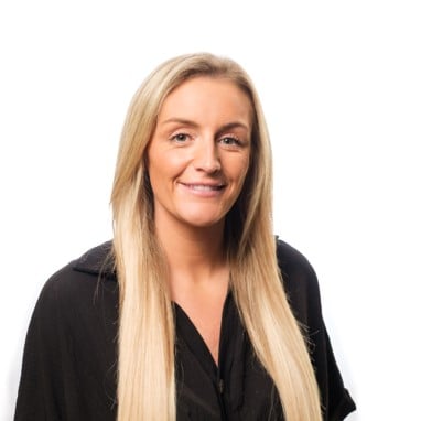 Headshot of Clare Hynes