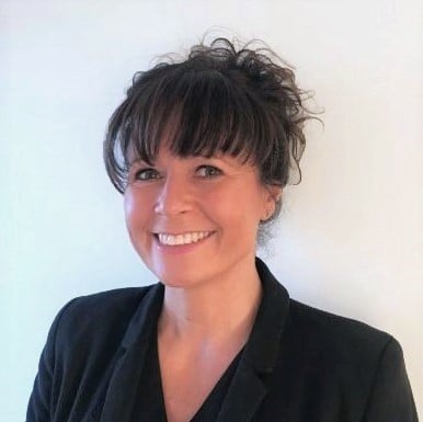 Headshot of Tracey Taylor